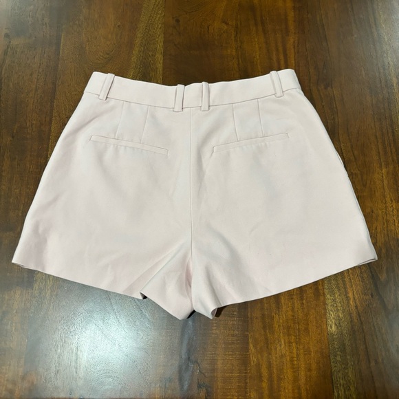 Aritzia Babaton Pleated Mini Short Trouser Style Size 8 - Picture 2 of 8